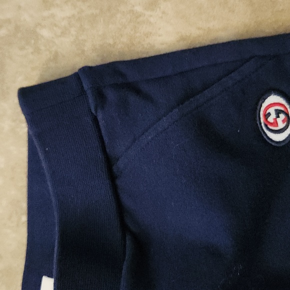 Gucci 2 PC suit - Picture 3 of 9